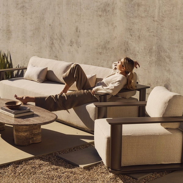 Geometric Precision Meets All-Day Comfort: Introducing Newport Aluminum