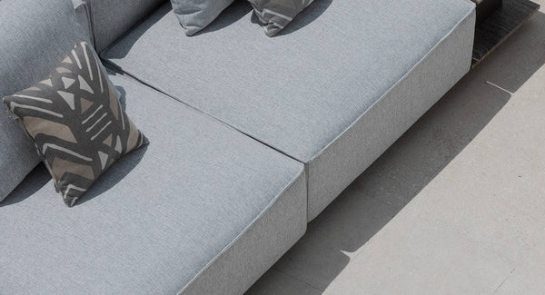 OUTDOOR UPHOLSTERY AND INSERTS