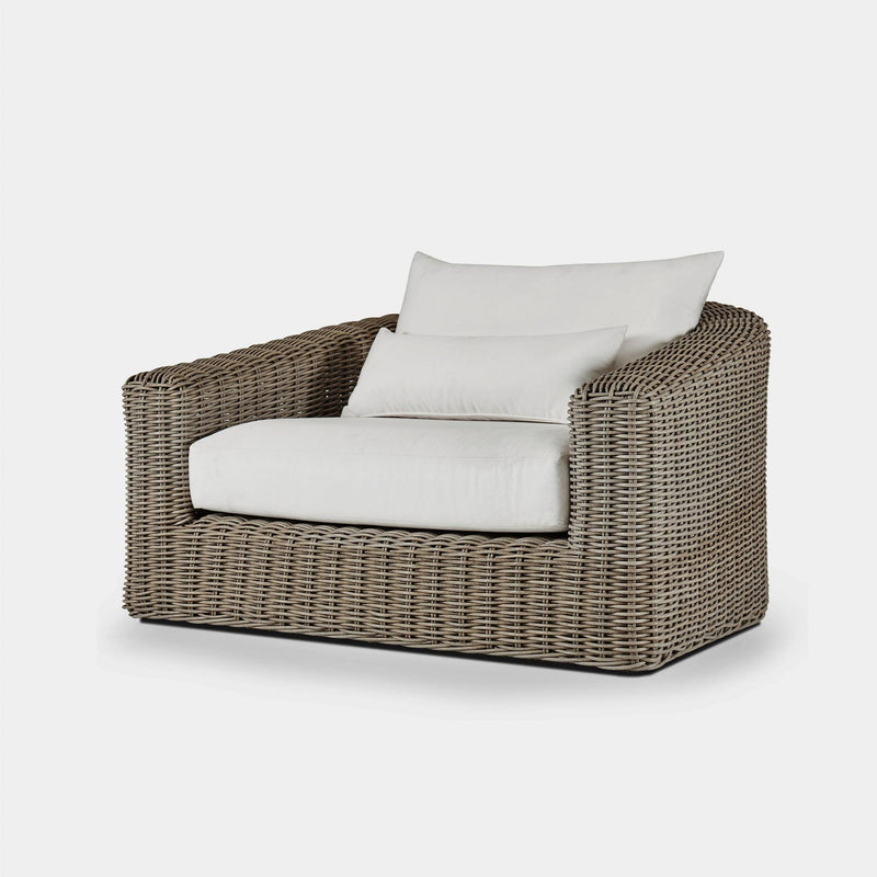 Barcelona Lounge Chair - Harbour - ShopHarbourOutdoor - BARC-08A-WITAU-PANBLA